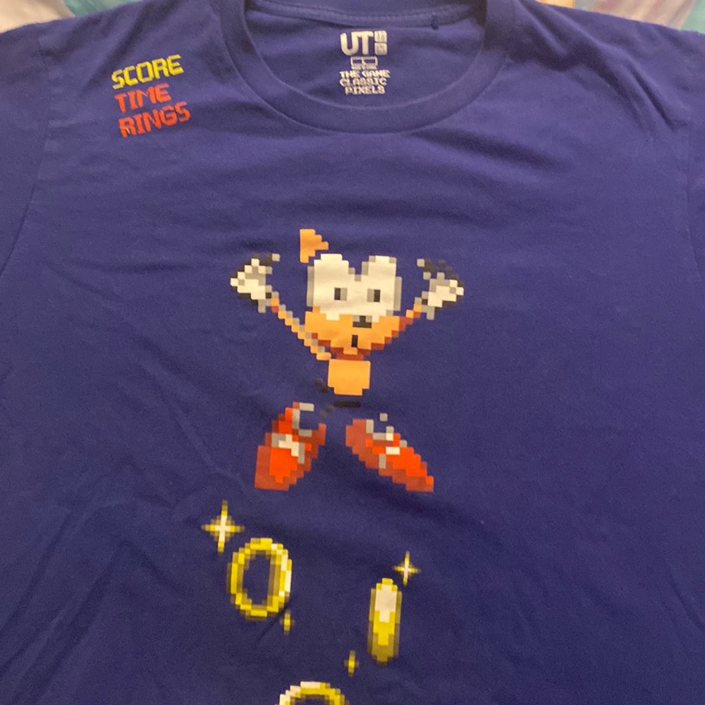 Blue Sonic the Hedgehog T-shirt